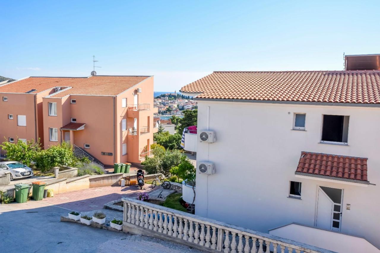 Apartment Zdravka พรีมอชเตน ภายนอก รูปภาพ